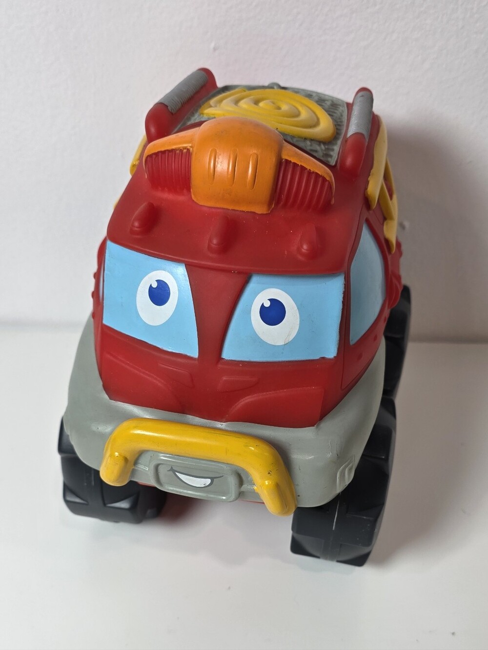 Vintage 2002 Playskool Cushy Cruisin' Fire Truck Engine Sounds-Siren Horn Works!